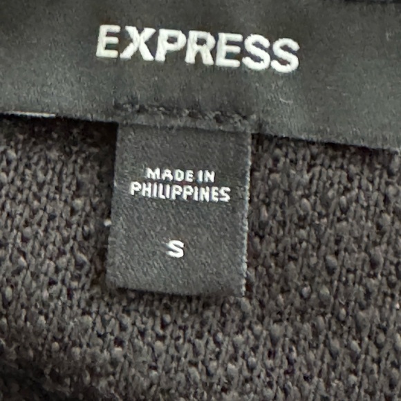 EXPRESS Relaxed Shine Off The Shoulder
Fleece Sweatshirt - Picture 5 of 6